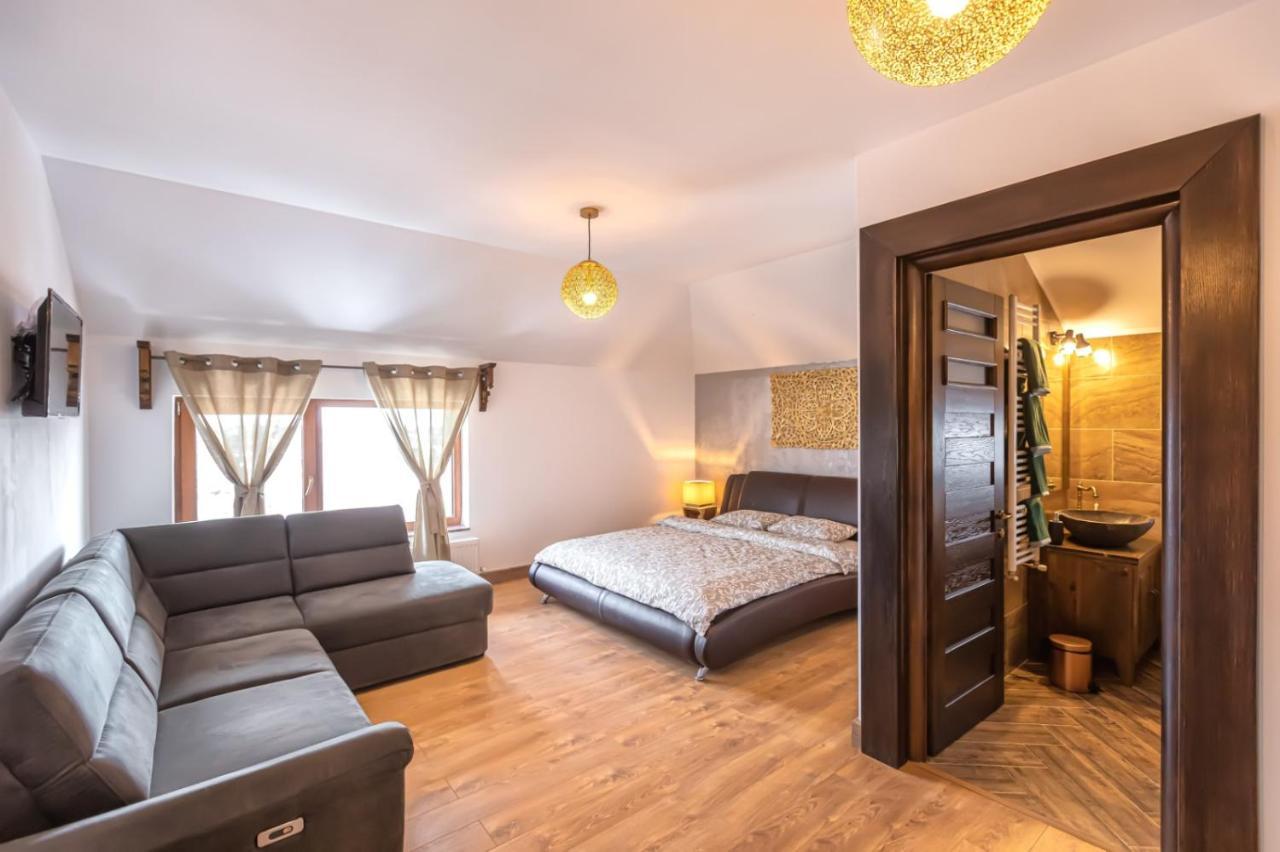 Transilvania Mansion Braşov Buitenkant foto