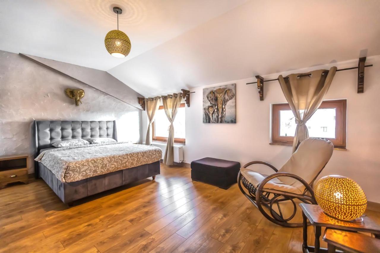Transilvania Mansion Braşov Buitenkant foto