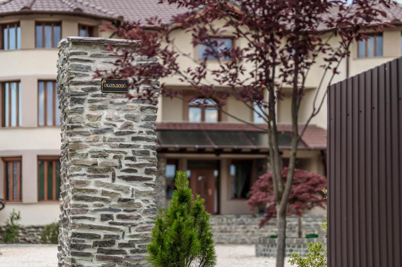 Transilvania Mansion Braşov Buitenkant foto
