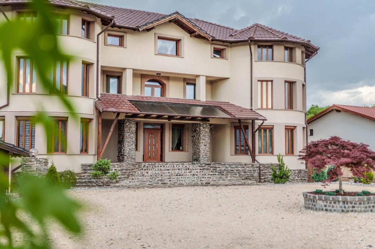 Transilvania Mansion Braşov Buitenkant foto