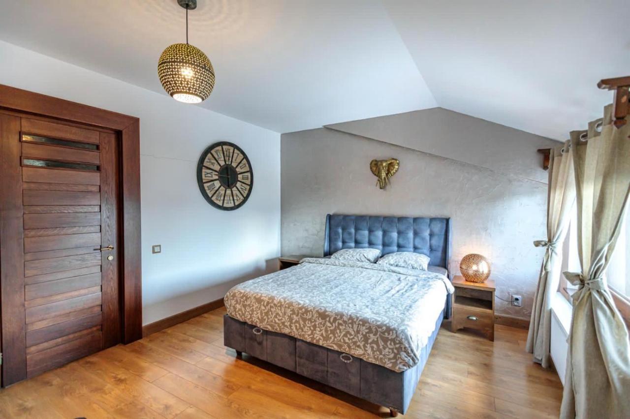 Transilvania Mansion Braşov Buitenkant foto